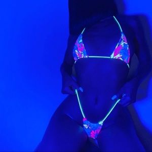 SOLD!!!! Sel Doval Maui Tinikini